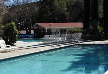 Rancho Oso Rv & Camping Resort Goleta Екстериор снимка