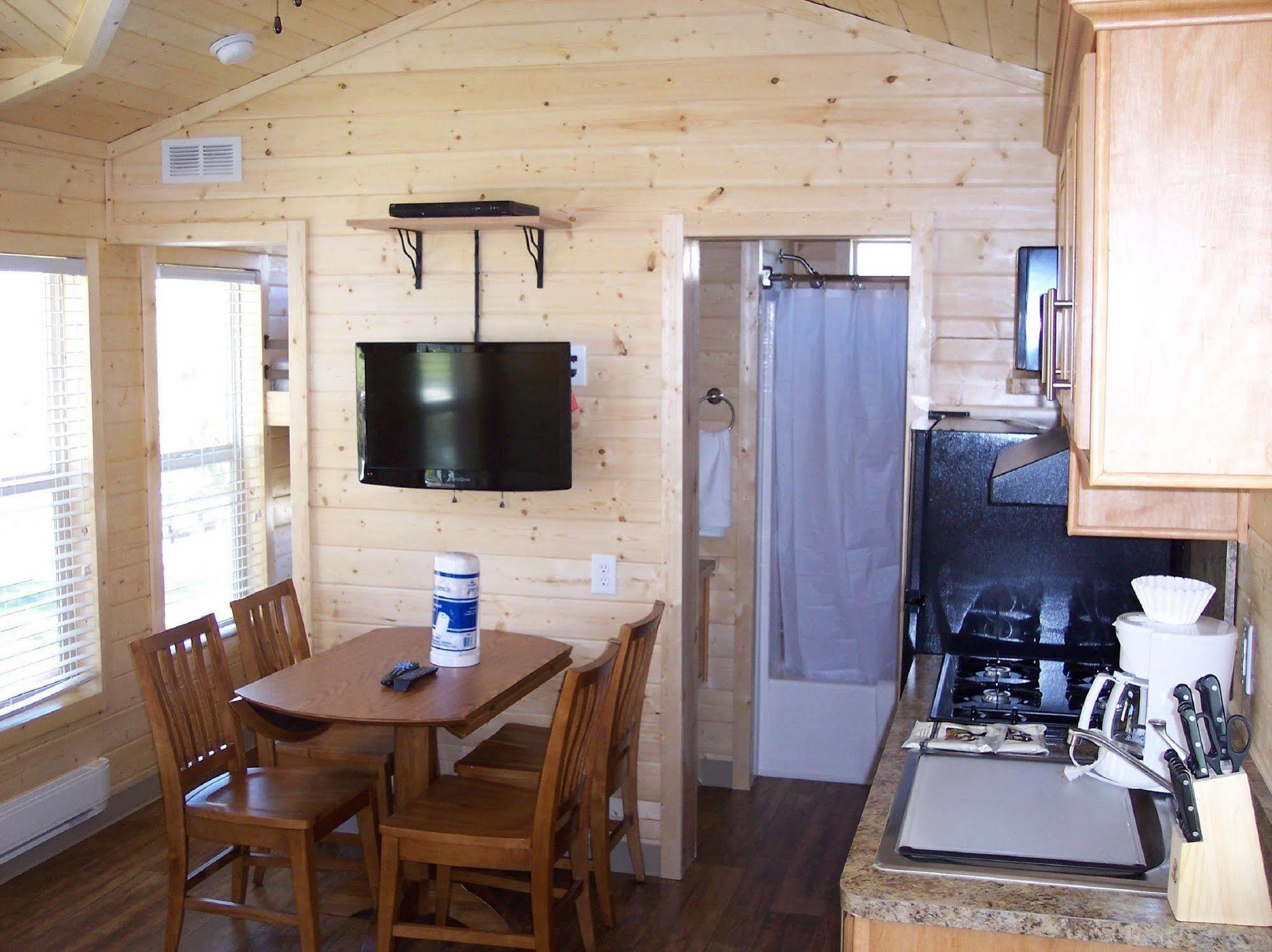 Rancho Oso Rv & Camping Resort Goleta Екстериор снимка