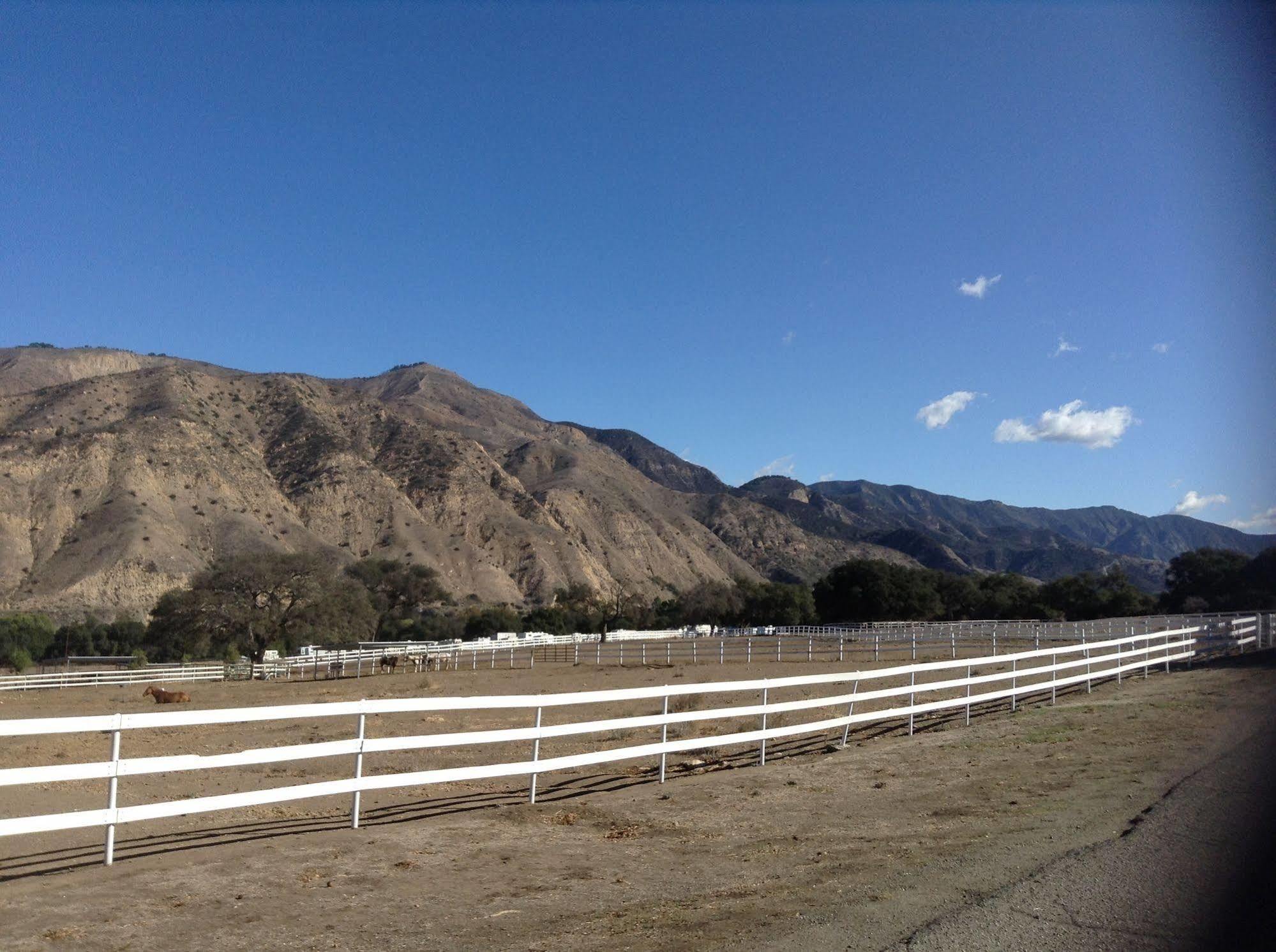 Rancho Oso Rv & Camping Resort Goleta Екстериор снимка